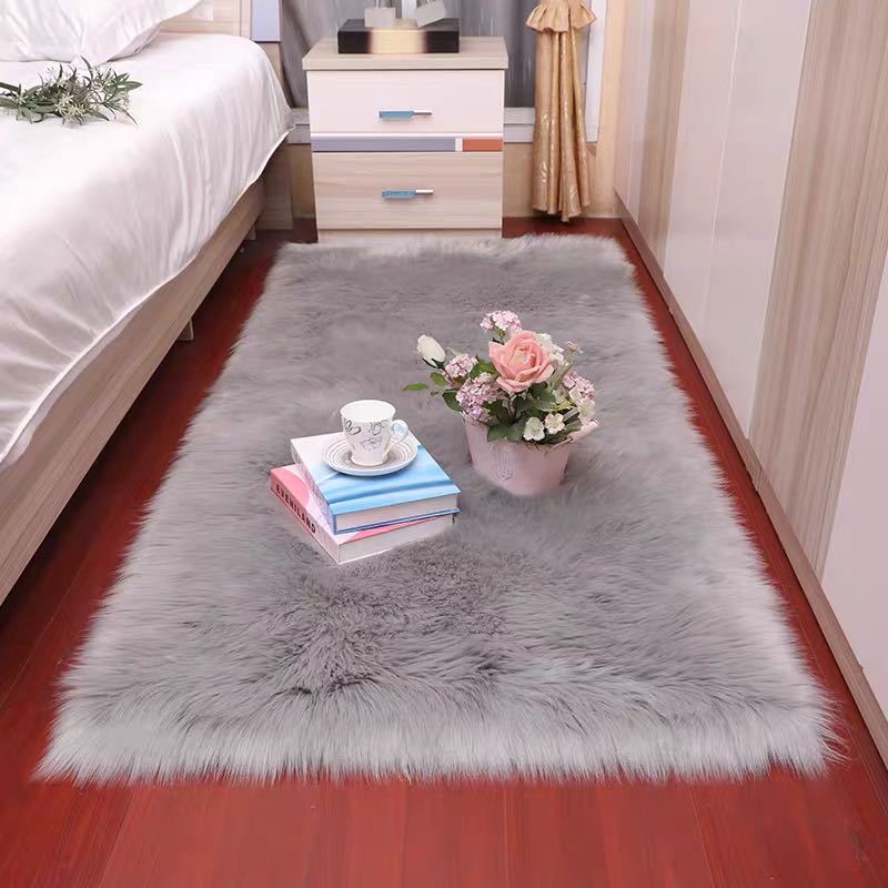 ElegantFluff Accent Rug